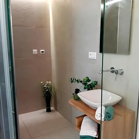 شقة Viva - Blizko Centra - Idealni Pro Par *